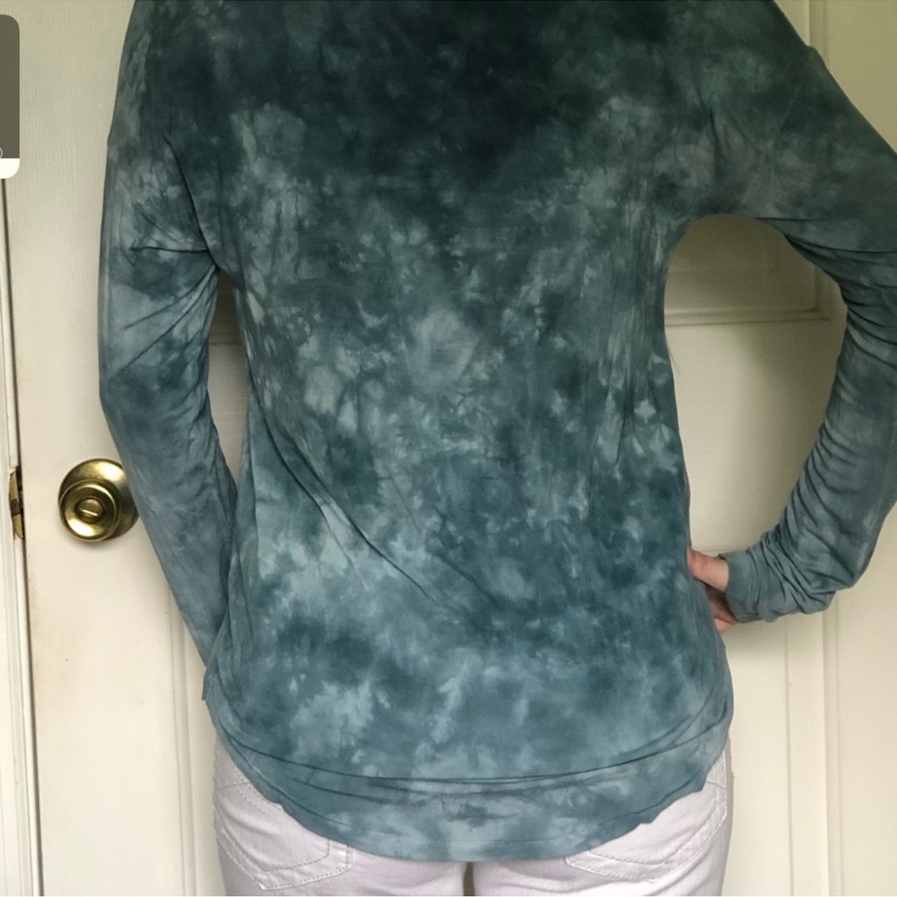 American Eagle Outfitters Green and Blue Long Sleeve Tunic - Picture 4 of 4